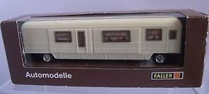 Faller 1030 HO Crème Showman’s Trailer Home with Face Silloutes in Window