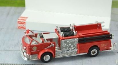 Busch 46011 HO US Feuerwehr LaFrance Pumper Open Red Fire Truck
