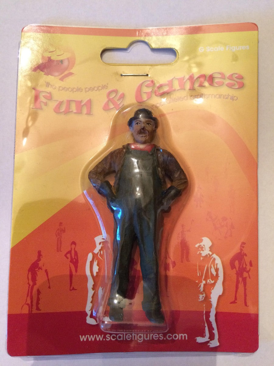F&G GLR05 Handpainted G Scale Engineer Figure