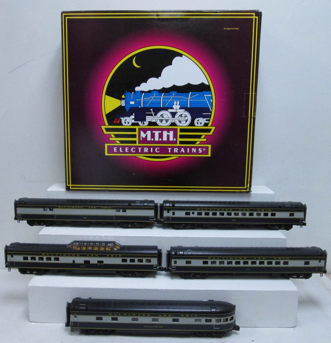 MTH 20-65097 O B&O 70' Streamlined Smooth Sided Passenger Car Set (Set of 5)
