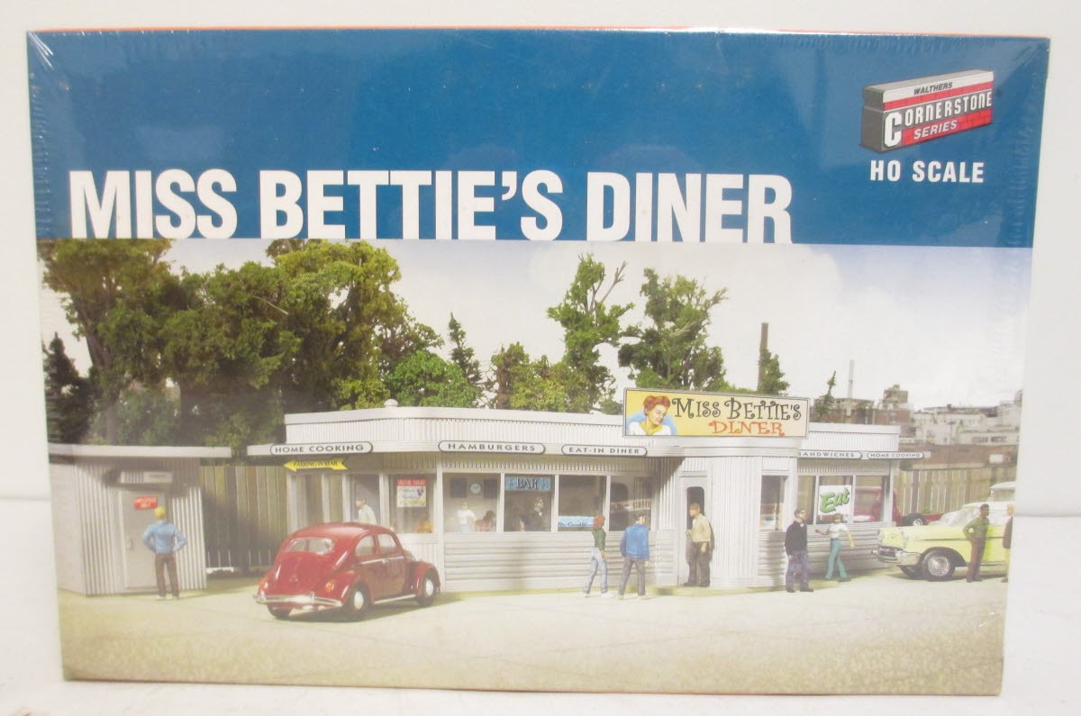 Walthers 933-2909 HO Miss Bettie's Diner Building Kit