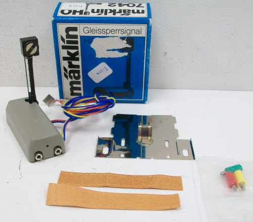 Marklin 7042 HO Scale M Track Yard & Siding Signal