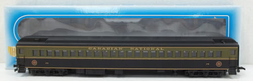 IHC 49101 HO Scale Candian National Heavyweight Coach Passenger Car #370