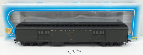 IHC 49140 HO Scale Chicago Burlington & Quincy Heavyweight REA Baggage Car #1628