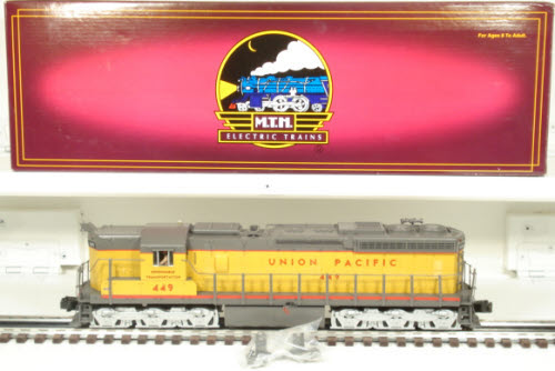 MTH 20-2762-3 Union Pacific SD24 Non-Powered Diesel Engine #449