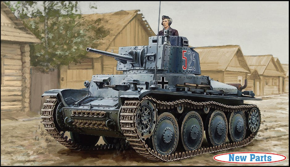 Hobby Boss 82603 1:16 PzKpfw 38(t) Ausf E/F Military Tank Model Kit