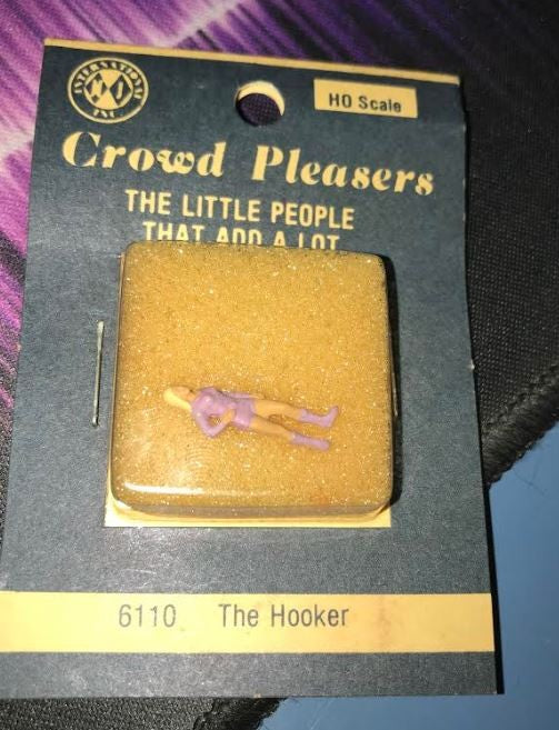 NJ International 6110 HO The Hooker Figure