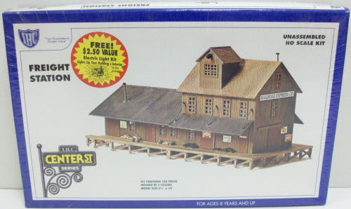 IHC 7785 HO Center St Series Freight Station Building Kit