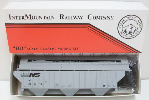 InterMountain NS-05 HO NS 3-Bay Covered Hopper Kit