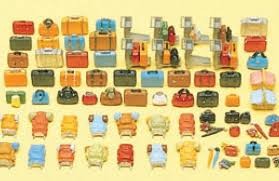 Preiser 17005 HO Scale Luggage Assortment Plastic Model Kit (Set of 90)