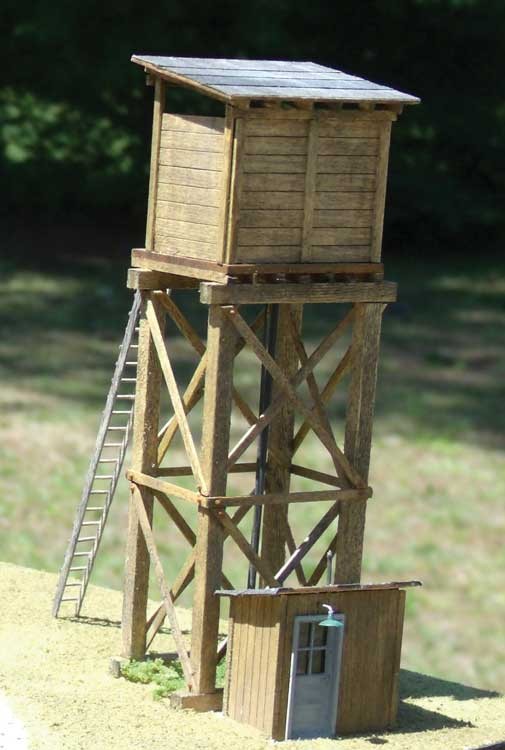 Motrak Models 84025 HO Industrial Water Supply Tank Industrial Water Supply Tank