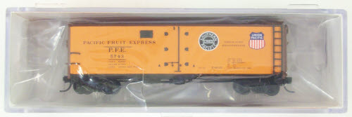 InterMountain 65501-89 PFE Dbl Herald Refrigerator Car #5743