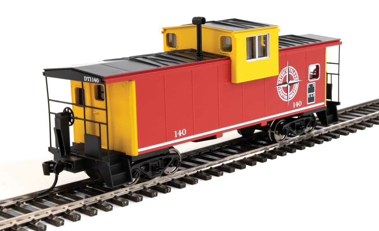 Walthers 910-8712 HO DTI International Extended Wide-Vision Caboose RTR #140