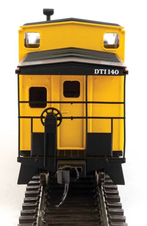 Walthers 910-8712 HO DTI International Extended Wide-Vision Caboose RTR #140