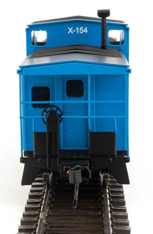 Walthers 910-8717 HO GN International Extended Wide-Vision Caboose RTR #X-154
