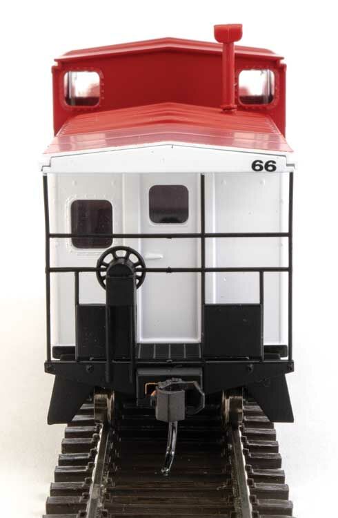 Walthers 910-8720 HO SOO International Extended Wide-Vision Caboose RTR #66