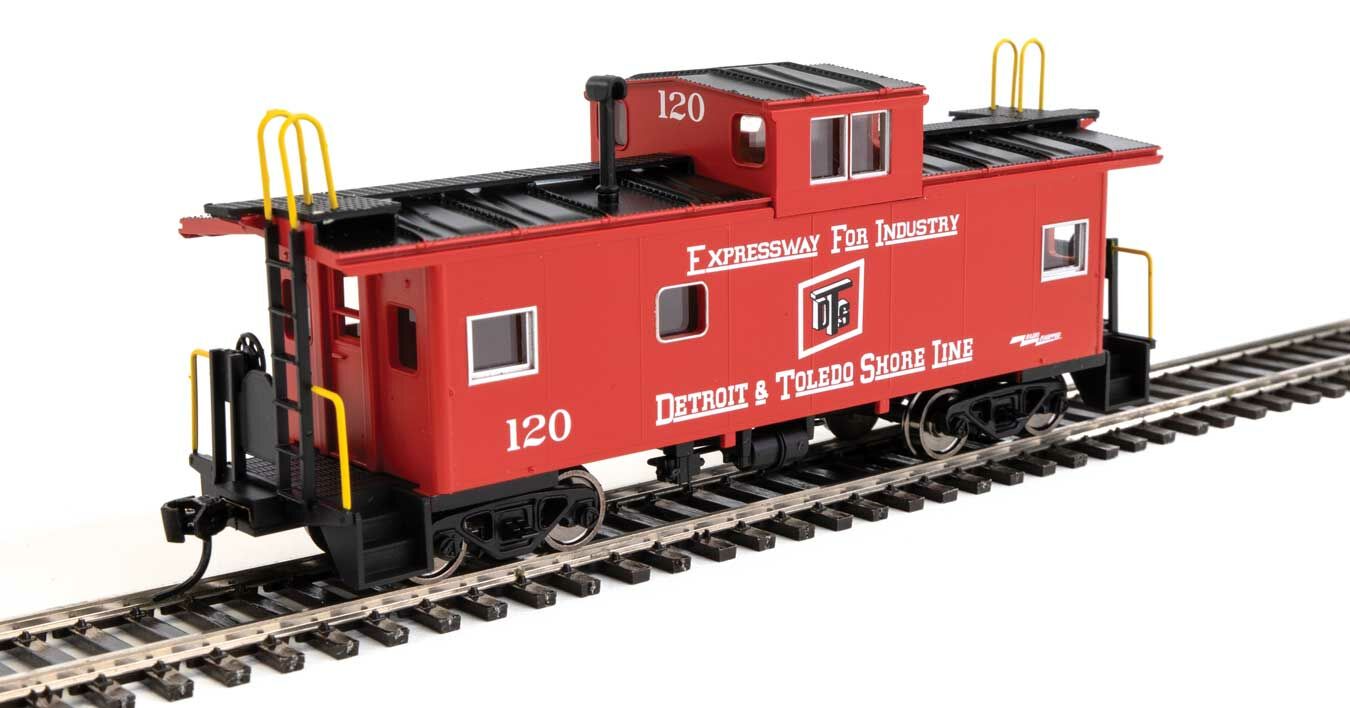 Walthers 910-8765 HO DTS International Wide-Vision Caboose Ready to Run #120