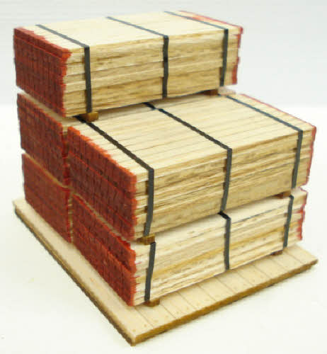 Weaver P776 2 x 4 Lumber Load for Weaver 40' Flat Car