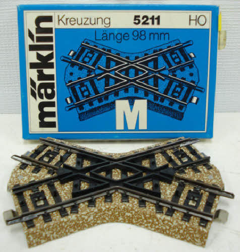 Marklin 5211 45 Degree Crossing Track