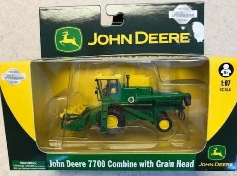 Athearn 77094 1:87 Scale John Deere 7700 Combine with Grain Head Die Cast