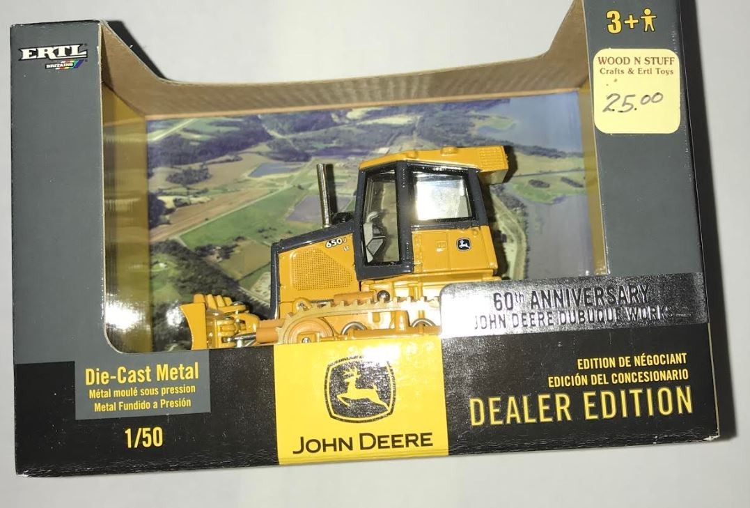 Ertl 15887 HO 60th Anniversary John Deere Dubuque Works