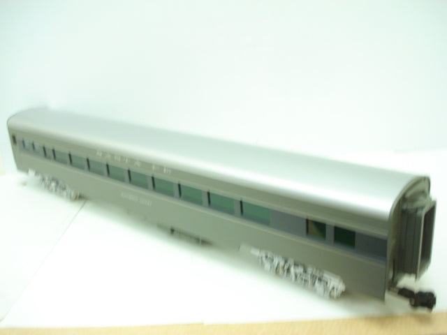 Aristo-Craft 33306 Santa Fe Smooth Side Coach Car