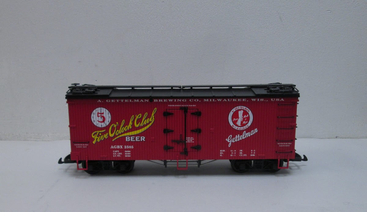 USA Trains R16395 G Scale 5 O'Clock Club Beer Refrigerator Car