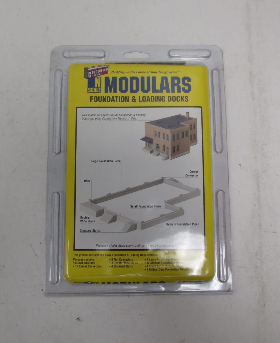 Walthers 933-3283 N Cornerstone Modulars Foundation & Loading Docks Kit