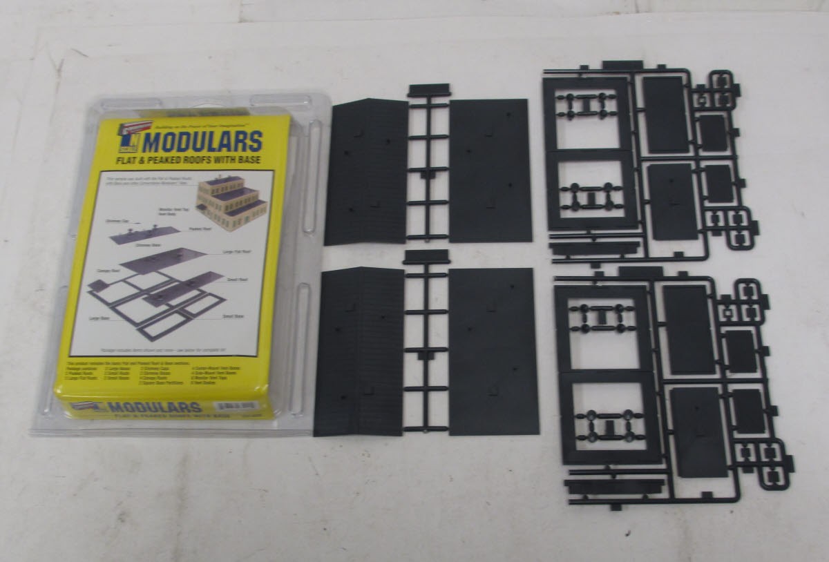 Walthers 933-3280 N Flat & Peaked Roofs With Base Cornerstone Modulars Kit