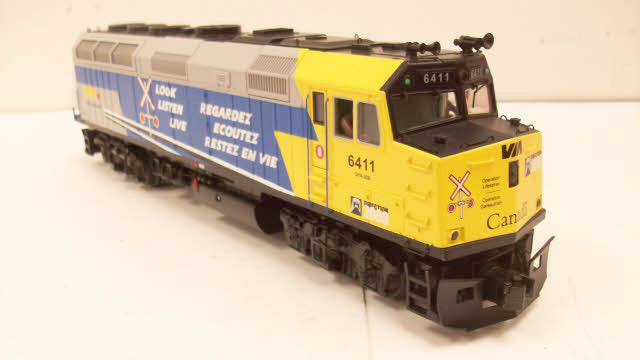 MTH 20-2799-1 VIA F40PH Diesel Engine w/Proto-Sound 2.0 #6411