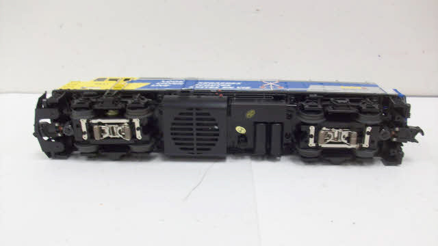 MTH 20-2799-1 VIA F40PH Diesel Engine w/Proto-Sound 2.0 #6411