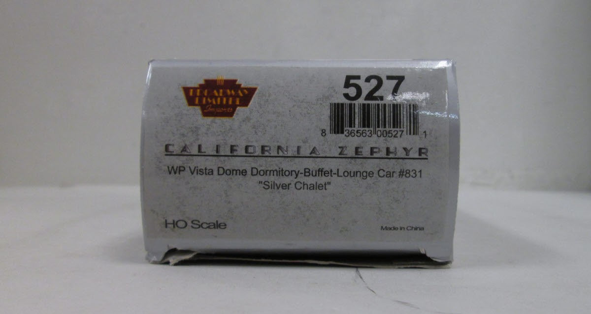 Broadway Limited 527 HO Paragon Series WP "Silver Chalet" Lounge Car #831