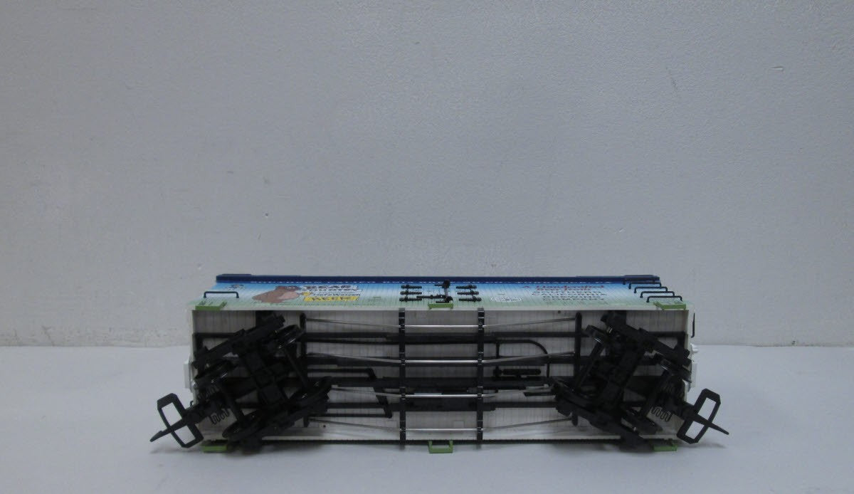 USA Trains R16419 G Scale Bear Country Beer Refrigerator Car