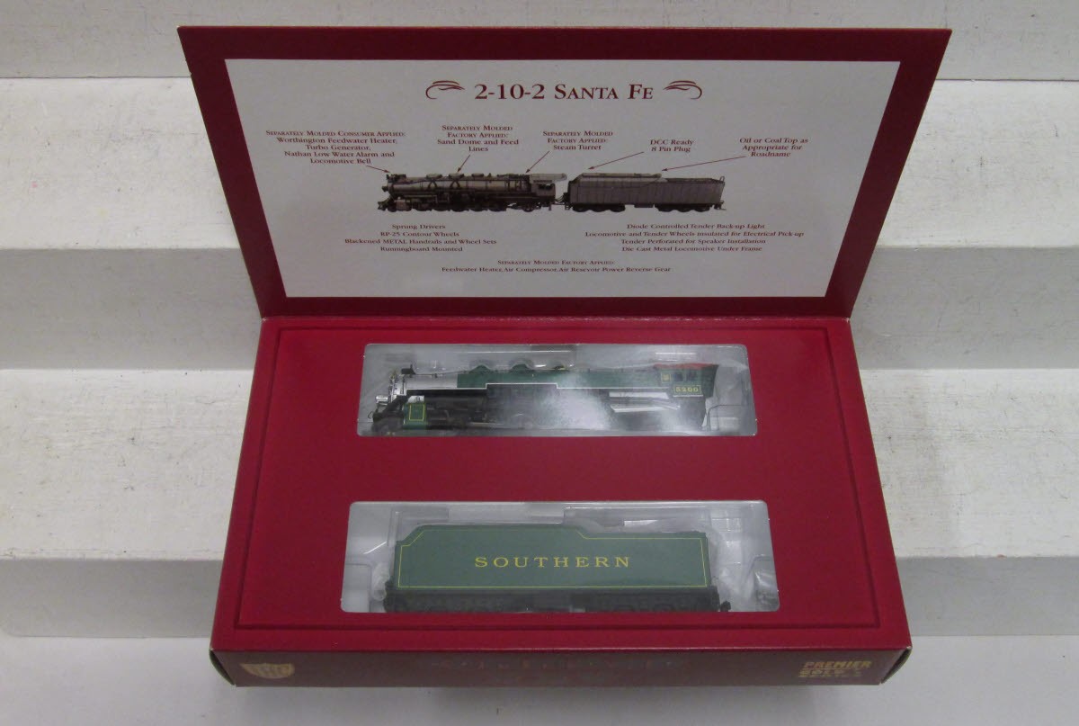 IHC 23411 Southern 2-10-2 Steam Locomotive & Tender