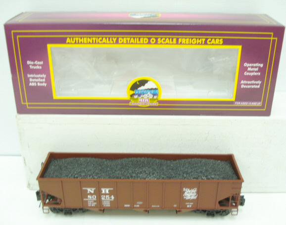 MTH 20-97677 New Haven 70 Ton 3-bay Hopper Car w/ Coal Load