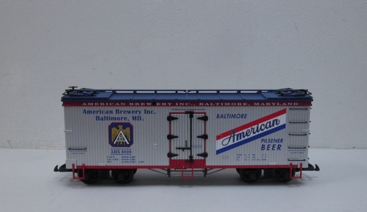 USA Trains 16418 G Scale American Pilsener Refrigerator Car