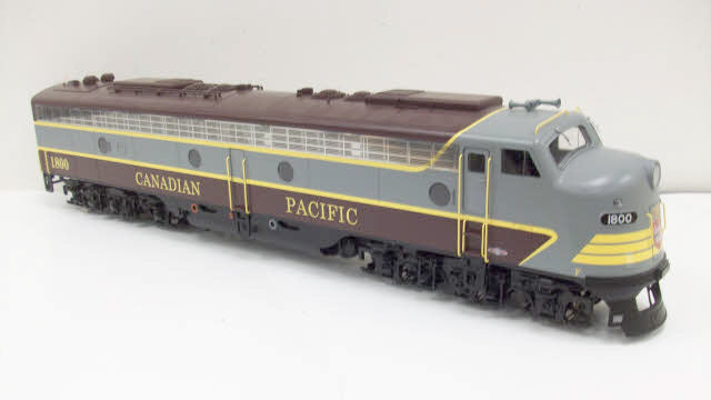 Aristo-Craft 23606 Canadian Paciifc EMD E-8 Diesel Locomotive #1802
