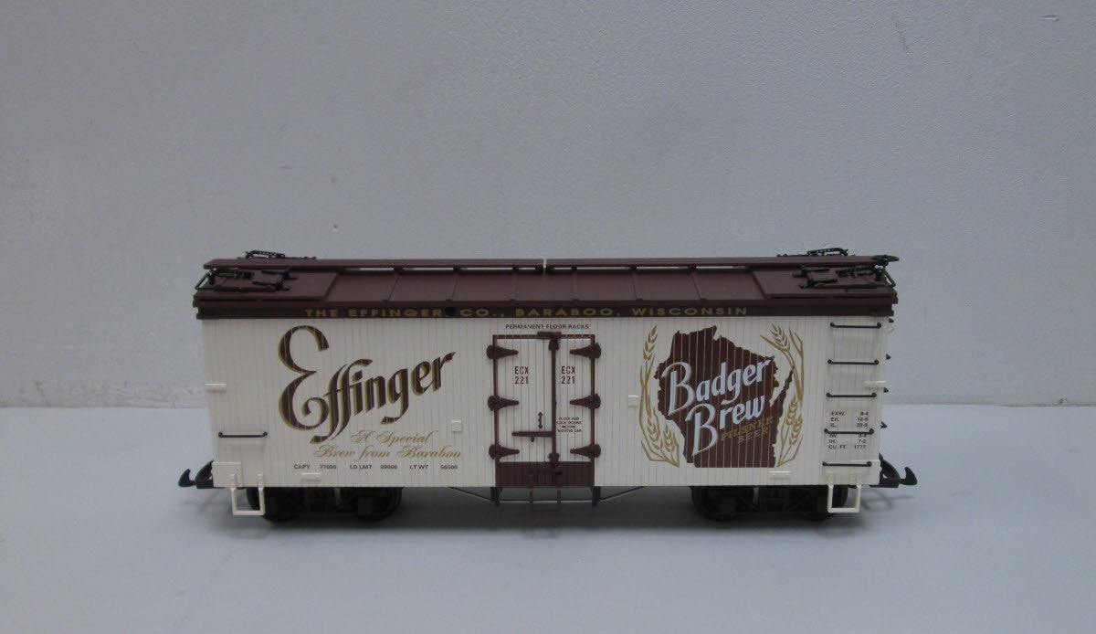 USA Trains 16416 G Scale Badger Brew Refrigerator Car - Plastic Wheels