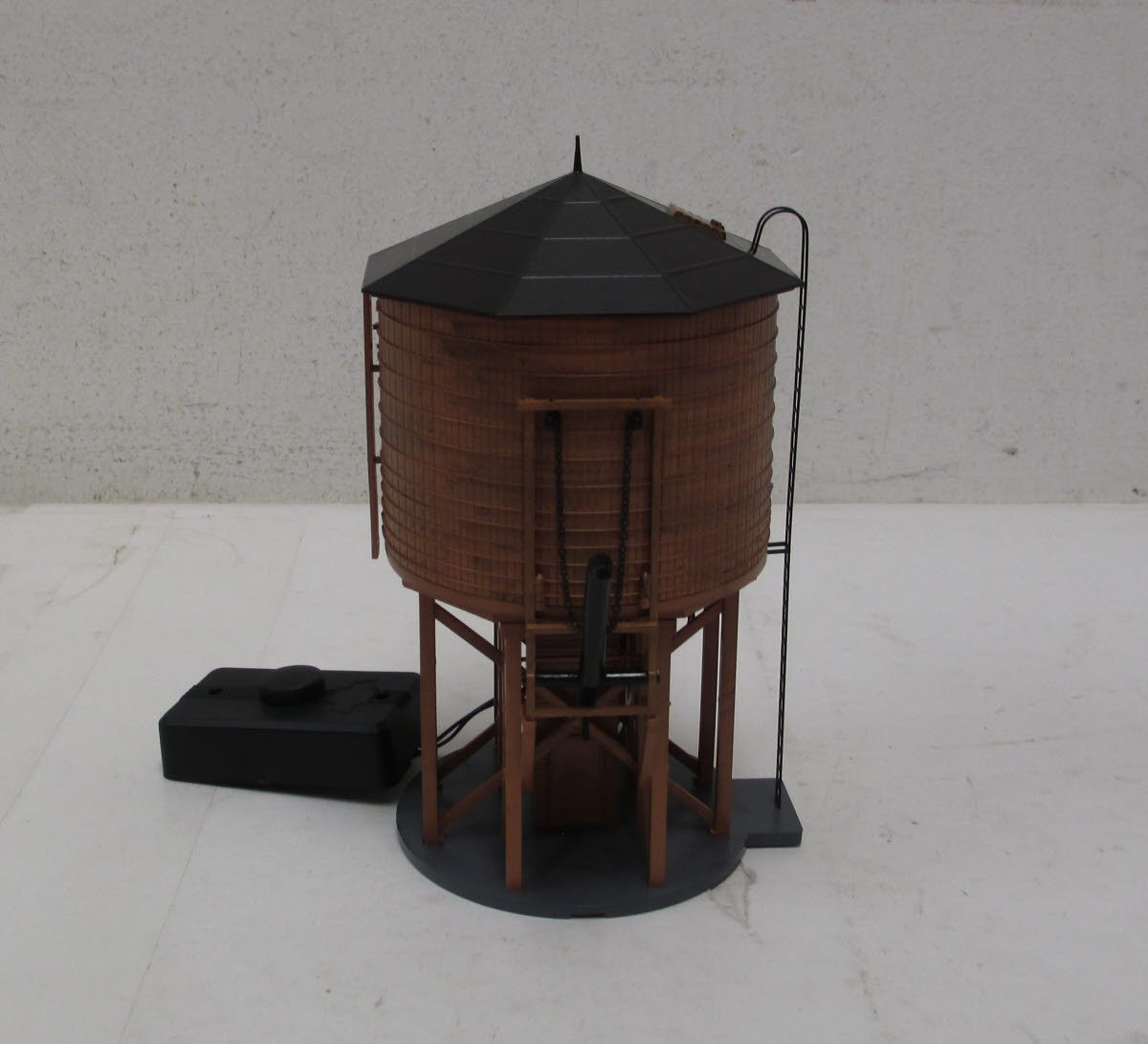 Broadway Limited 6095 HO Union Pacific Operating Water Tower With Sound