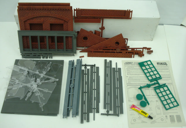 Piko 62007 G Scale Locomotive Shed Extension Set