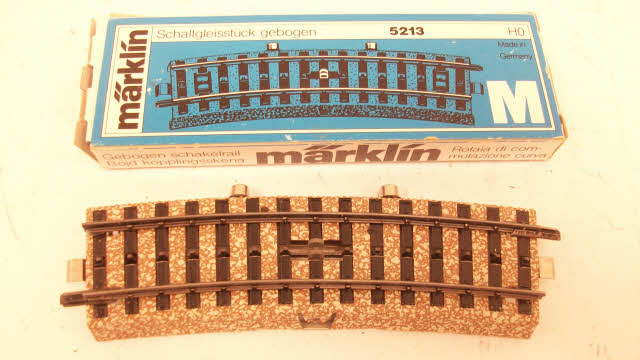 Marklin 5213 M Special Curve Track Section. Sold By Piece