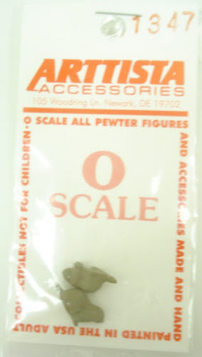 Arttista 1347 O Scale Two Groundhogs