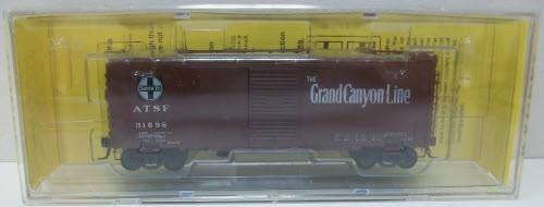 Kadee 4018 HO Atchison, Topeka & Santa Fe 40' PS-1 Boxcar #31698