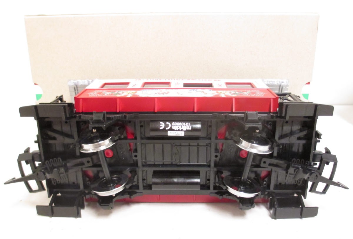 LGB 35080 G Scale 2013 Christmas Passenger Car