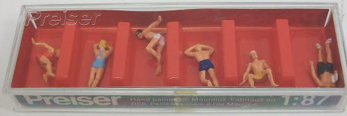 Preiser 10071 HO Men & Women in Bathing Suit Figures (Set of 6)