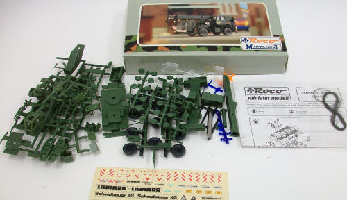 Roco 816 HO Scale Truck Crane Kit