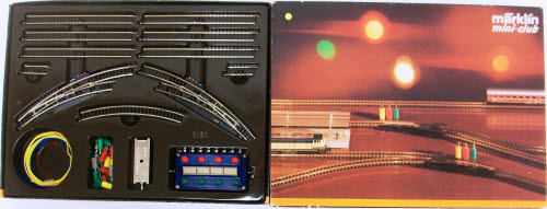 Marklin 8193 Z T2 Station Track Set