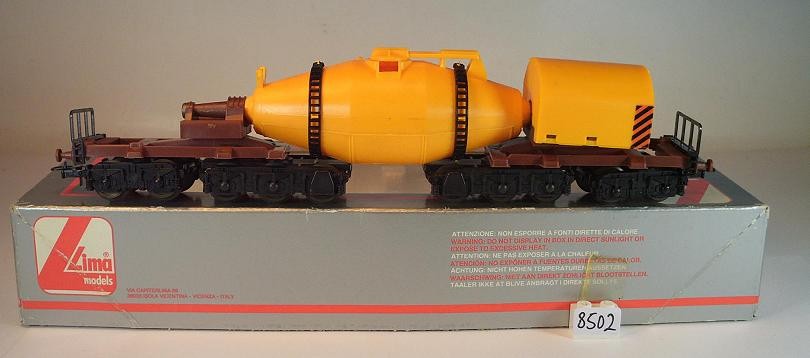 Lima 309049 HO Torpedo Pot Car with 4 Axles