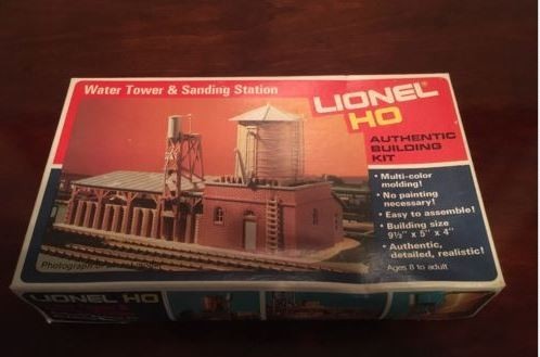 Lionel 5-4552 HO Water Tower & Sanding Station Building Kit