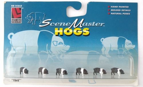 Life Like 1692 HO Black and White Hogs (Set of 6)